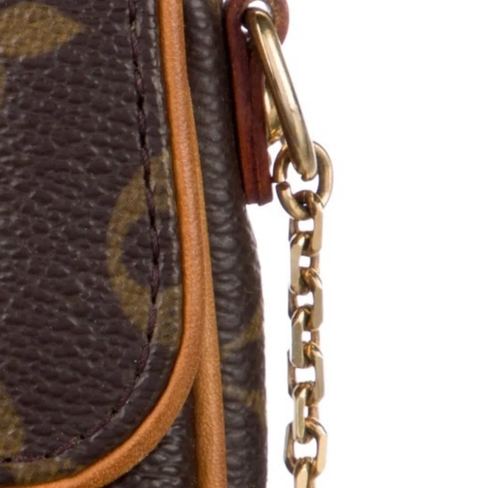 Louis Vuitton Mini Pouch Pochette Key Pouch Turnlock pochette cles LV bag charm - Picture 11 of 17